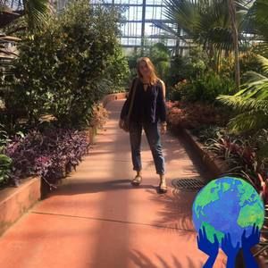 Meet your Posher, Lucy